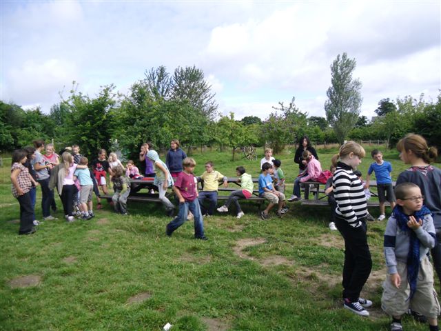 Camp dep St-Jean-Le-Blanc -Ferme d�Escure- du 3 au 18 Aout