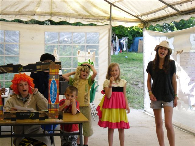 Camp dep St-Jean-Le-Blanc -Ferme d�Escure- du 3 au 18 Aout