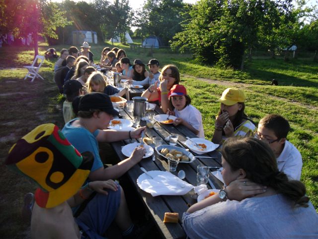 Camp dep St-Jean-Le-Blanc -Ferme d�Escure- du 3 au 18 Aout