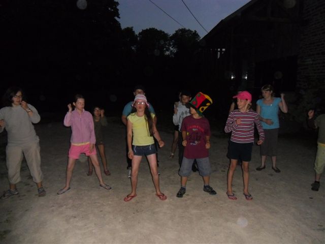 Camp dep St-Jean-Le-Blanc -Ferme d�Escure- du 3 au 18 Aout