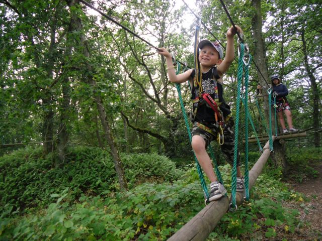 Camp dep St-Jean-Le-Blanc -Ferme d�Escure- du 3 au 18 Aout