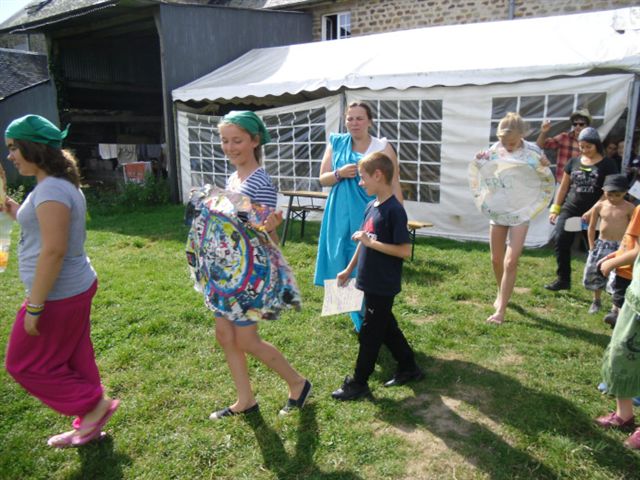 Camp dep St-Jean-Le-Blanc -Ferme d�Escure- du 3 au 18 Aout