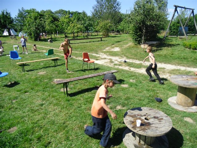 Camp dep St-Jean-Le-Blanc -Ferme d�Escure- du 3 au 18 Aout