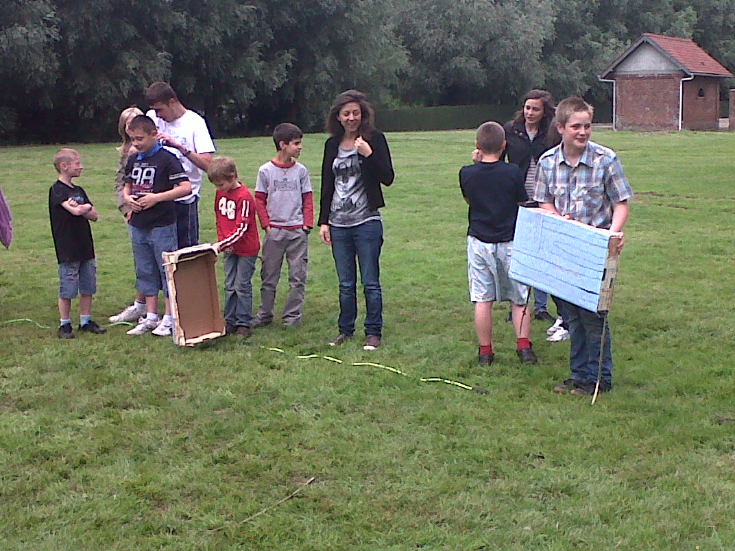 Mini-camp � Saulchoy, du 13 au 15 juillet, de continent en continent...